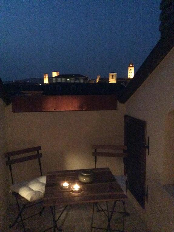 Apartment La Mansarda Άλμπα Δωμάτιο φωτογραφία