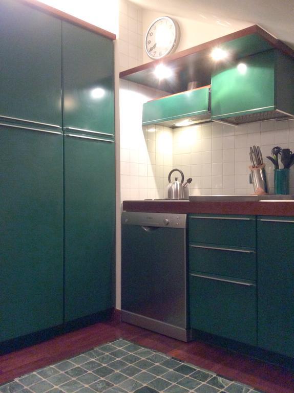 Apartment La Mansarda Άλμπα Δωμάτιο φωτογραφία