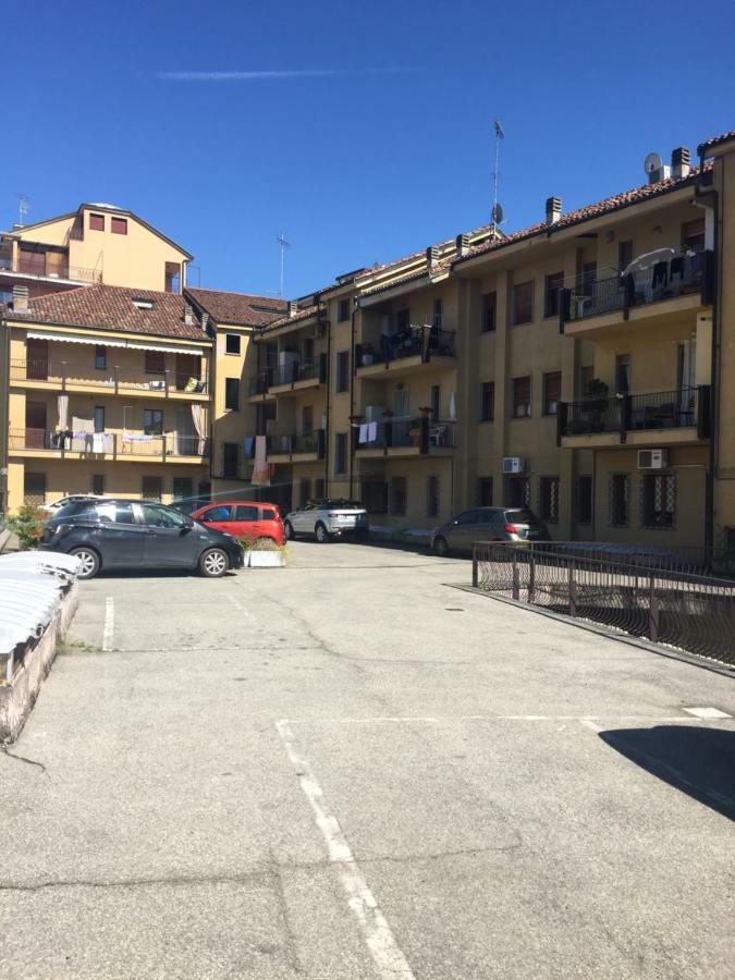 Apartment La Mansarda Άλμπα Εξωτερικό φωτογραφία